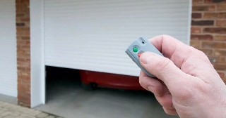 Купить автоматику для рулонных ворот Острогожск, цена от 2752 руб.