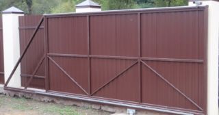 Купить откатные ворота из профнастила Острогожск, цена от 1766 руб.
